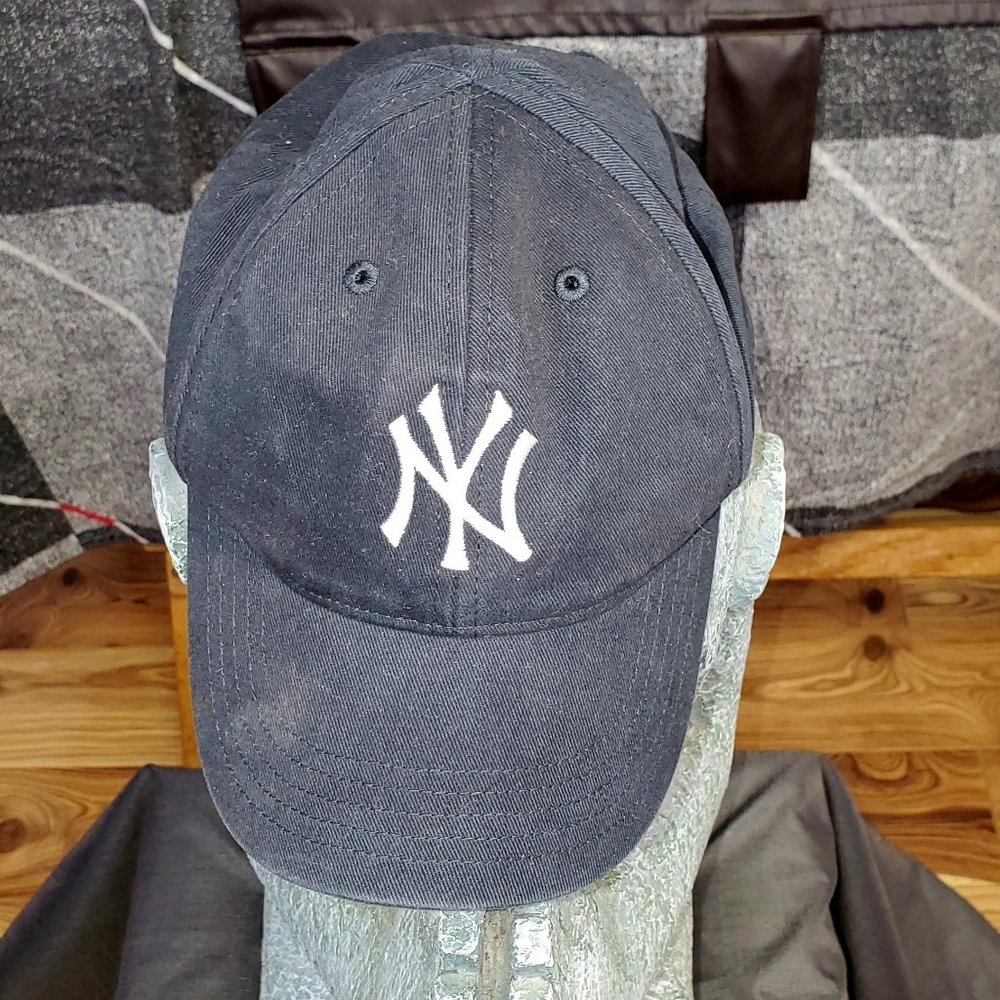 3/$20 NYC NBA Hat 47 brand
